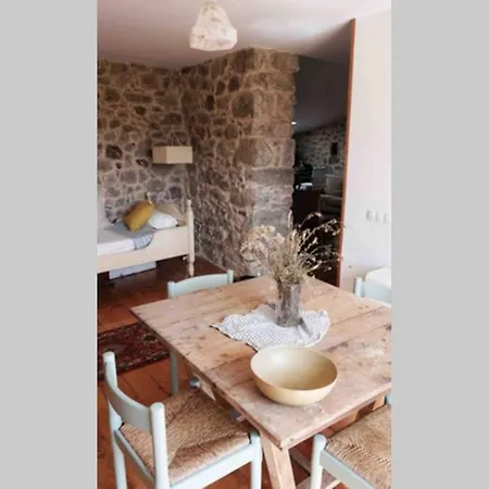 El Escondite Ingles *