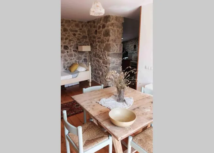 El Escondite Ingles *